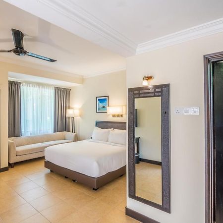 คามาร์ รีสอร์ต ลังกาวี Hotel ปันไตเจอนัง ภายนอก รูปภาพ