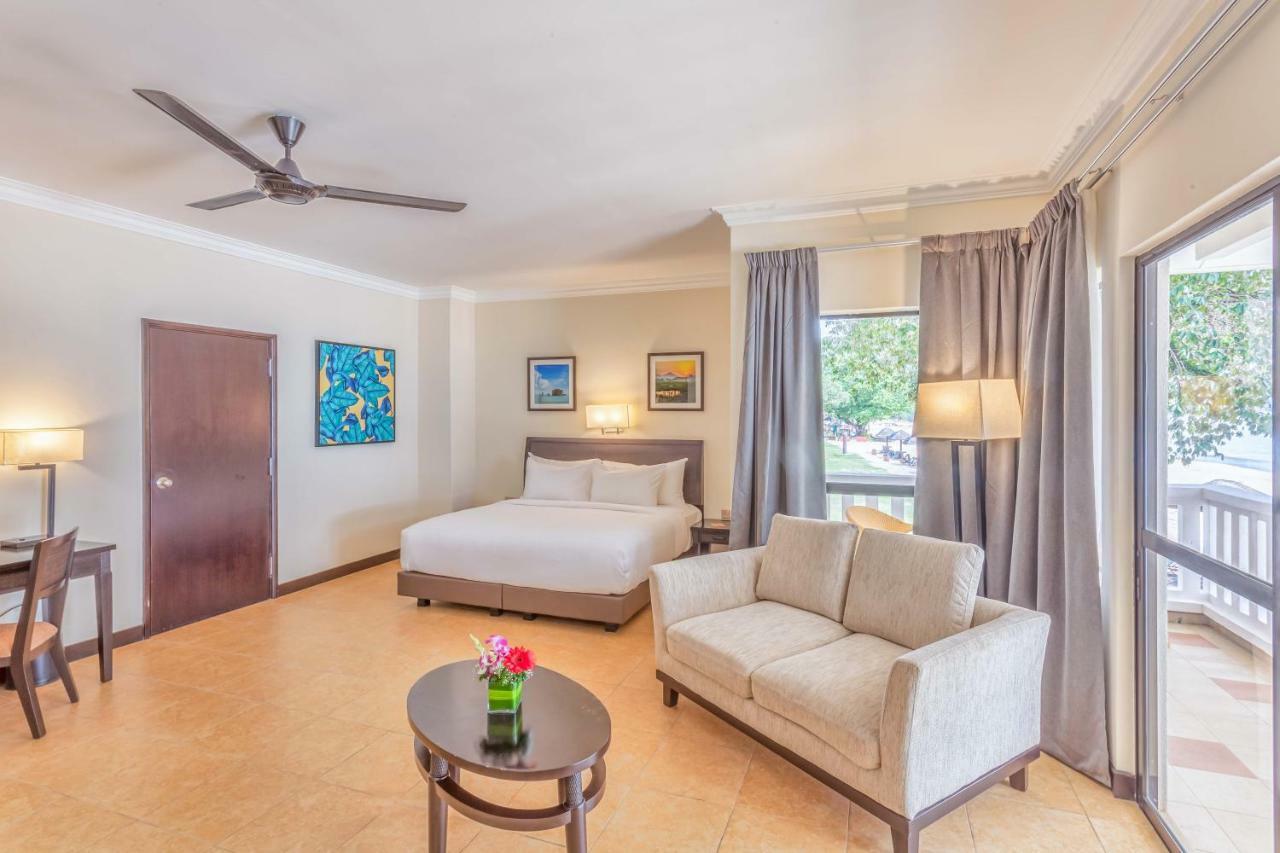 คามาร์ รีสอร์ต ลังกาวี Hotel ปันไตเจอนัง ภายนอก รูปภาพ